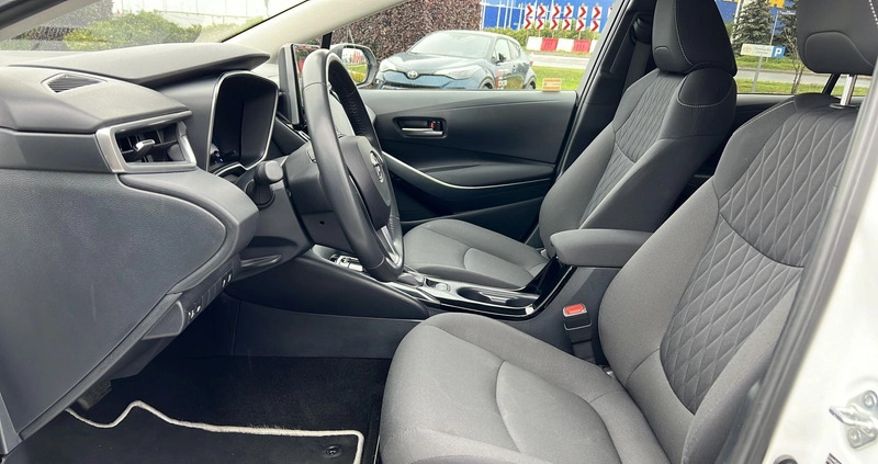 Toyota Corolla cena 104900 przebieg: 54466, rok produkcji 2022 z Sulejów małe 379